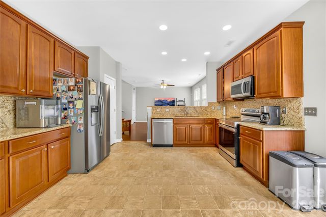 17327 Newlands Corner Lane, Charlotte, NC 28277