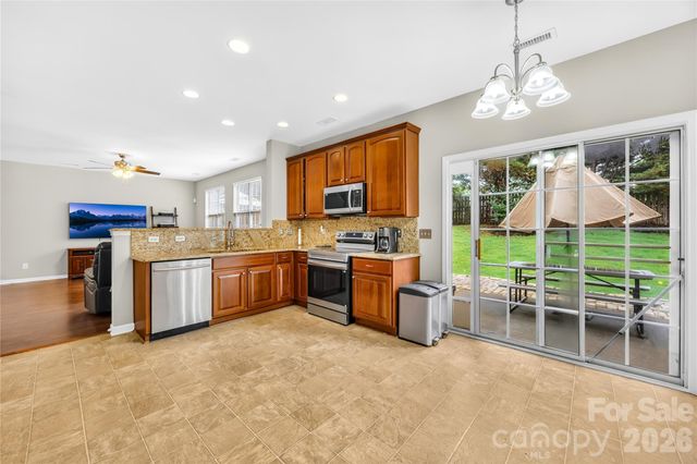 17327 Newlands Corner Lane, Charlotte, NC 28277