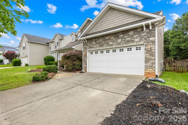 17327 Newlands Corner Lane, Charlotte, NC 28277