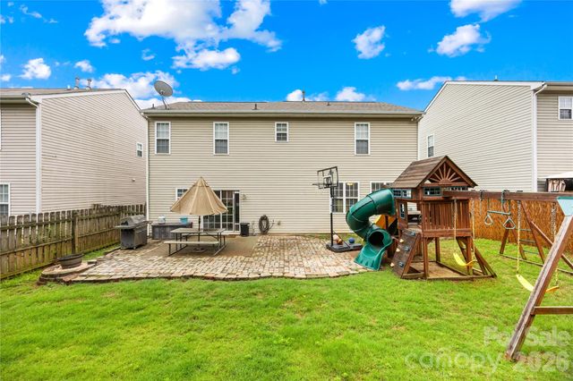 17327 Newlands Corner Lane, Charlotte, NC 28277