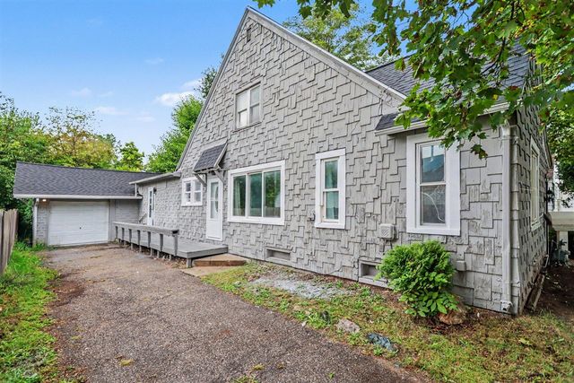 1767 W Michigan Avenue, Battle Creek, MI 49037