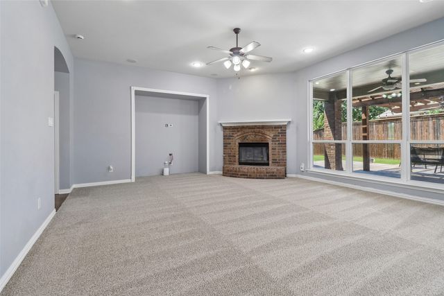 9601 Brazendine Drive, Fort Worth, TX 76244