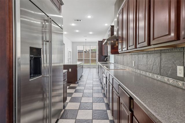 9601 Brazendine Drive, Fort Worth, TX 76244