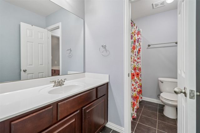 9601 Brazendine Drive, Fort Worth, TX 76244
