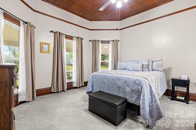 110 N Main Avenue, Maiden, NC 28650