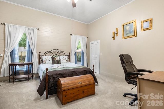 110 N Main Avenue, Maiden, NC 28650