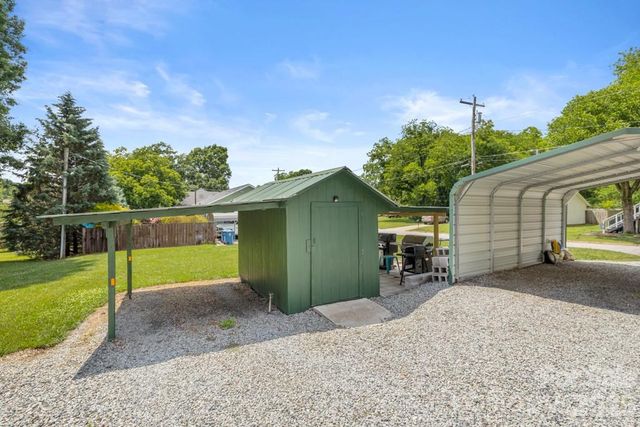 110 N Main Avenue, Maiden, NC 28650