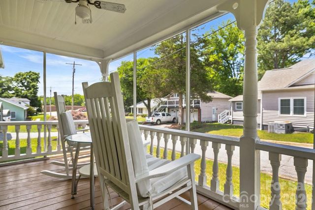 110 N Main Avenue, Maiden, NC 28650