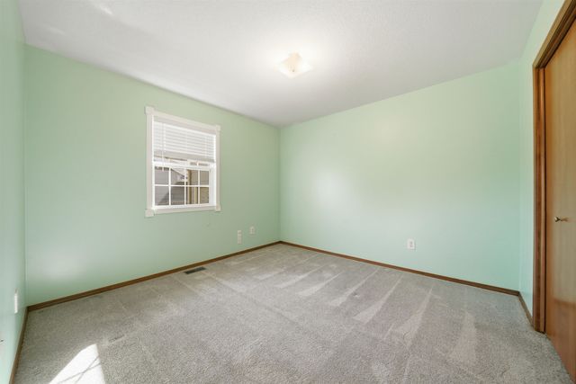 10908 W Lantana St, Wichita, KS 67205