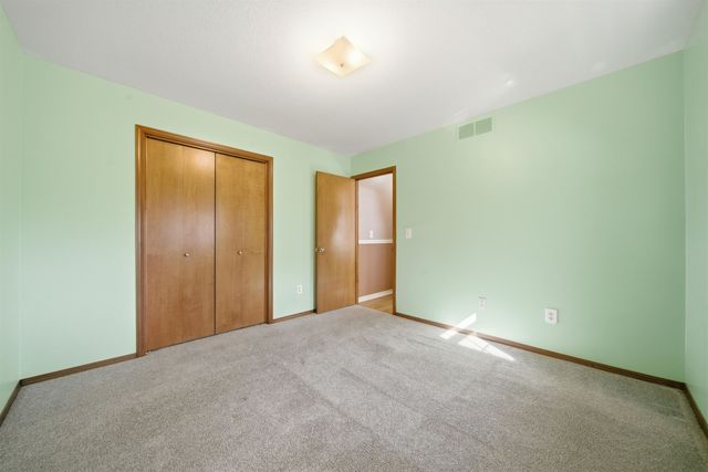 10908 W Lantana St, Wichita, KS 67205