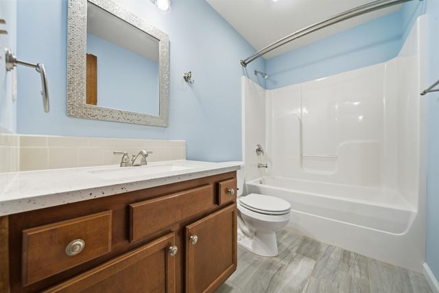 10908 W Lantana St, Wichita, KS 67205