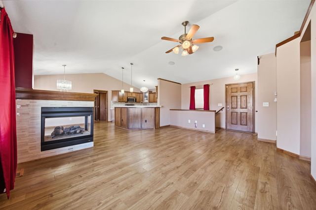 10908 W Lantana St, Wichita, KS 67205