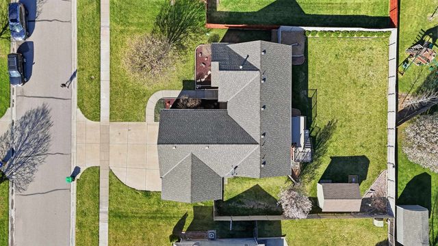 10908 W Lantana St, Wichita, KS 67205