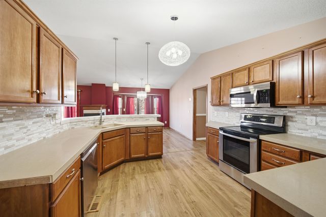 10908 W Lantana St, Wichita, KS 67205