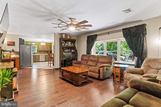 69 PINE HILL RD, Enola, PA 17025