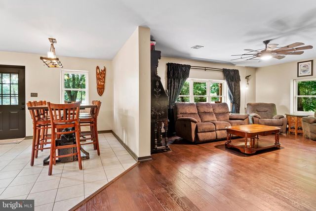 69 PINE HILL RD, Enola, PA 17025