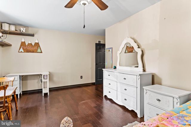 69 PINE HILL RD, Enola, PA 17025