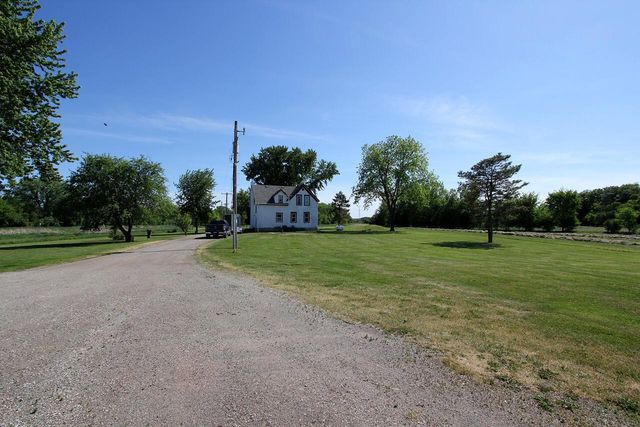S106W17518 Muskego Dam DRIVE, Muskego, WI 53150