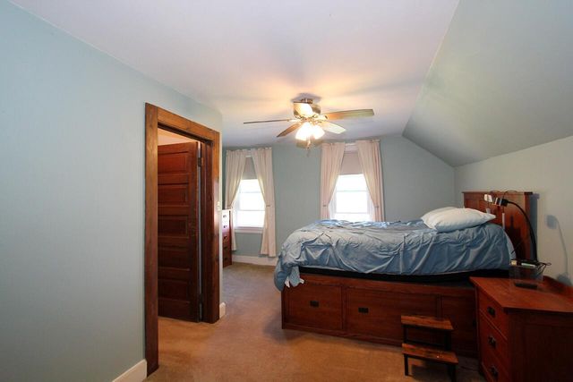 S106W17518 Muskego Dam DRIVE, Muskego, WI 53150