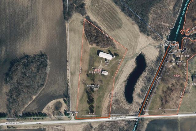 S106W17518 Muskego Dam DRIVE, Muskego, WI 53150