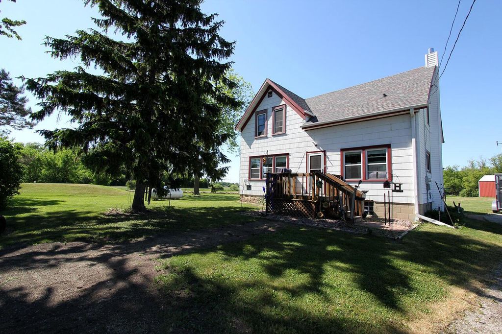 S106W17518 Muskego Dam DRIVE, Muskego, WI 53150
