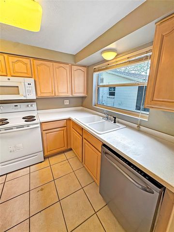 1815 LOWRY AVENUE, Lakeland, FL 33801