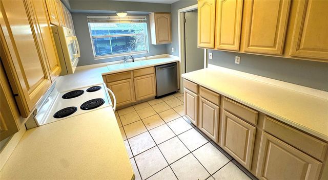 1815 LOWRY AVENUE, Lakeland, FL 33801
