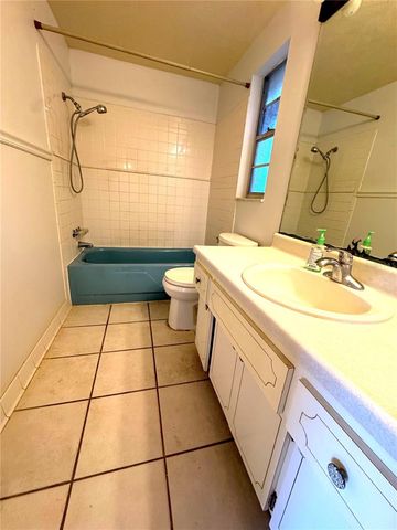 1815 LOWRY AVENUE, Lakeland, FL 33801