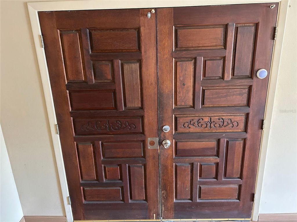 Image 43 of property listing at 1815 LOWRY AVENUE, Lakeland, FL 33801