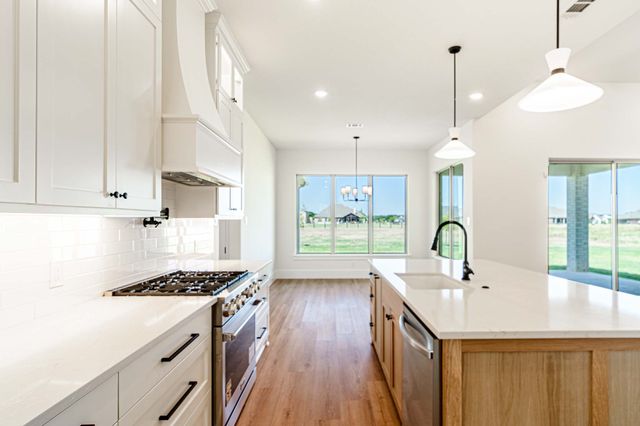 5916 E Sky Hawk Trail, Royse City, TX 75189