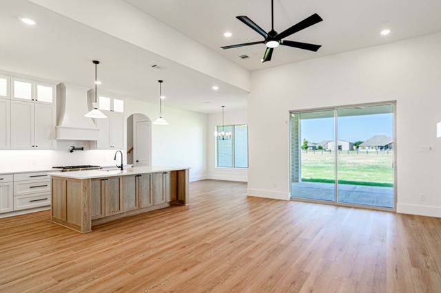 5916 E Sky Hawk Trail, Royse City, TX 75189