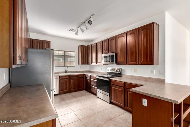 2602 S NIELSON Street, Gilbert, AZ 85295