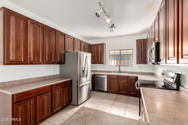 2602 S NIELSON Street, Gilbert, AZ 85295