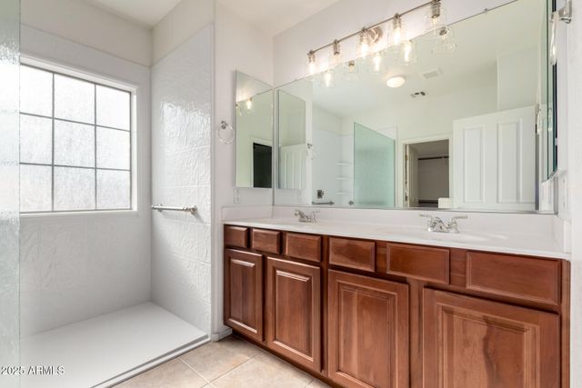 2602 S NIELSON Street, Gilbert, AZ 85295