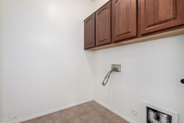 2602 S NIELSON Street, Gilbert, AZ 85295