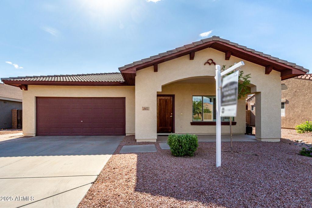 2602 S NIELSON Street, Gilbert, AZ 85295