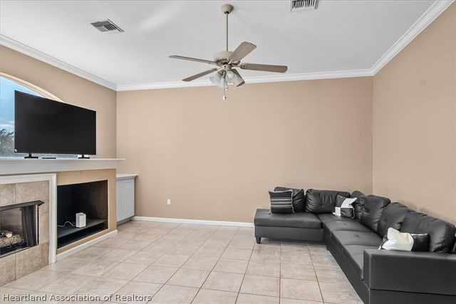 2804 Briarwood Lane, Sebring, FL 33875