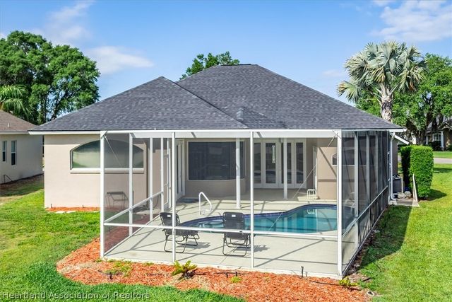 2804 Briarwood Lane, Sebring, FL 33875