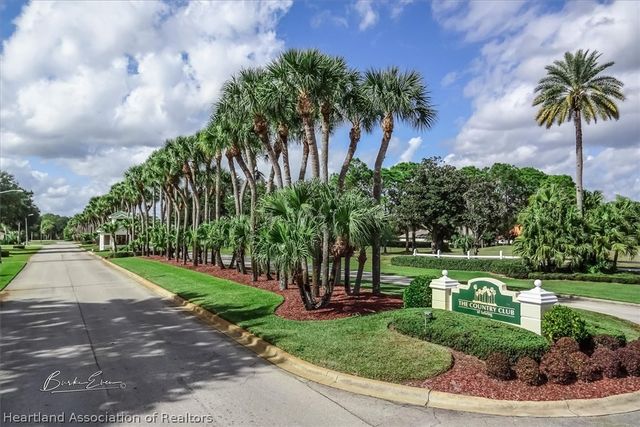 2804 Briarwood Lane, Sebring, FL 33875
