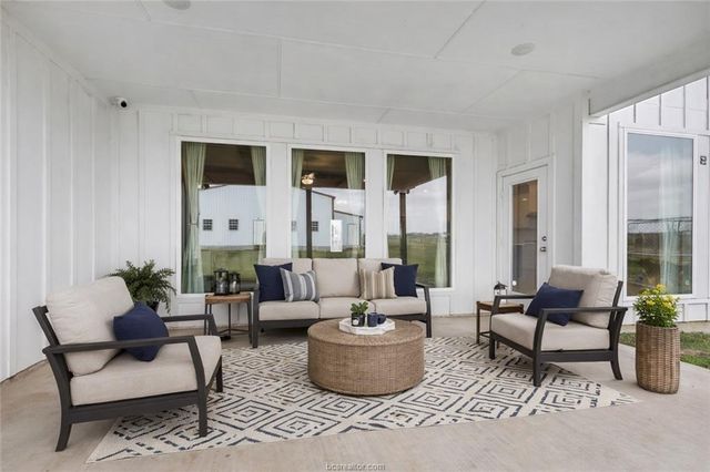 36244 Cochran Road, Waller, TX 77484