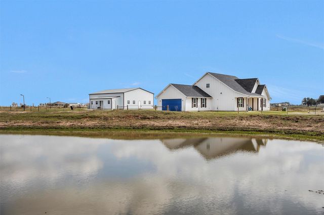 36244 Cochran Road, Waller, TX 77484