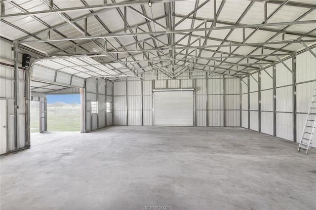 36244 Cochran Road, Waller, TX 77484