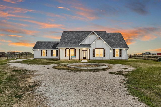 36244 Cochran Road, Waller, TX 77484