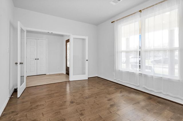 36244 Cochran Road, Waller, TX 77484