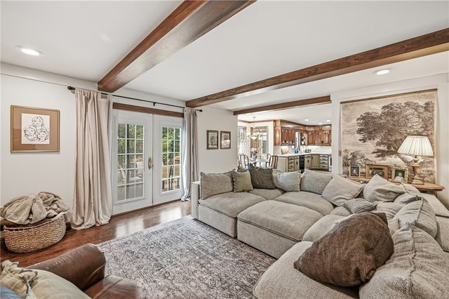 3599 McConnell Rd, Hermitage, PA 16148