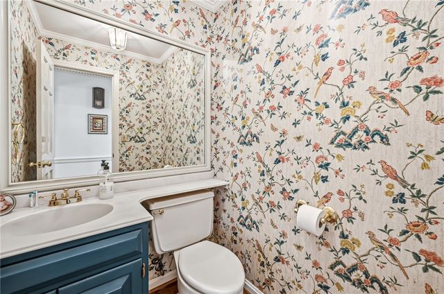 3599 McConnell Rd, Hermitage, PA 16148