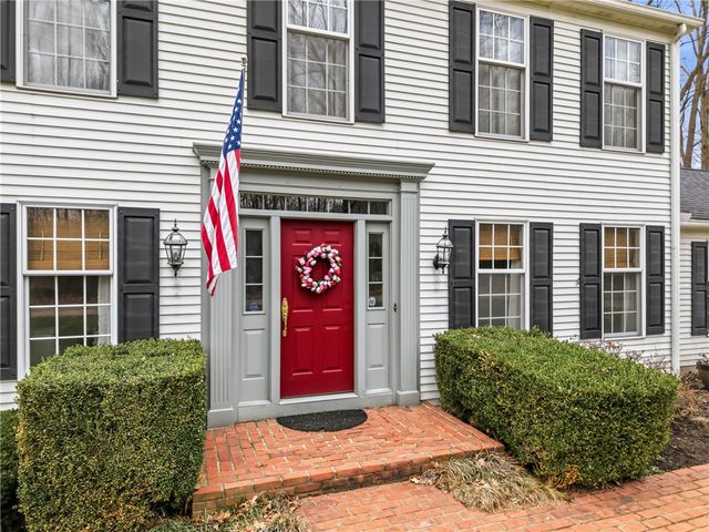 3599 McConnell Rd, Hermitage, PA 16148