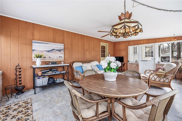 3599 McConnell Rd, Hermitage, PA 16148