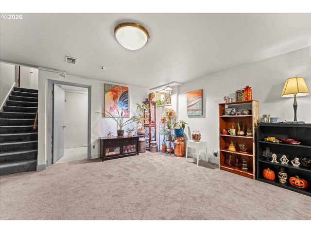 9025 Se 42ND Ave, Milwaukie, OR 97222