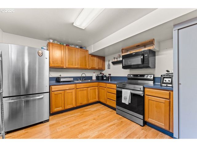 9025 Se 42ND Ave, Milwaukie, OR 97222